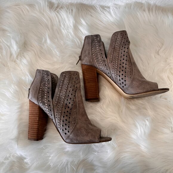 Carlos Santana "Libbie" Peep Toe Block Heel Botties Zip Back 7.5 - Picture 8 of 10